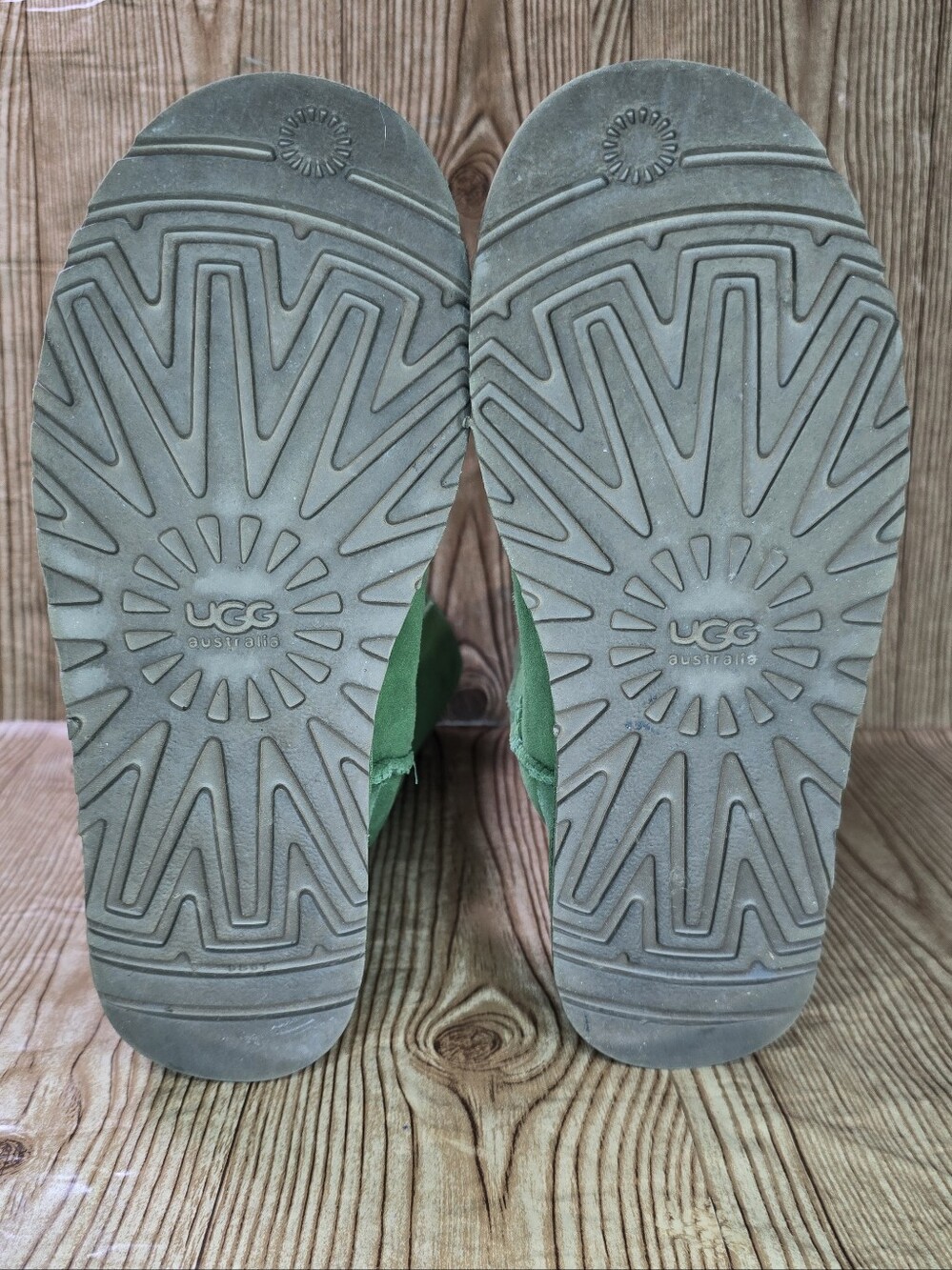 Women's UGG Green Suede Cozy Boots Size 7 - Picture 11 of 11
